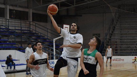 Comienza el básquet federal con la visita de albinegra a Cinco Saltos
