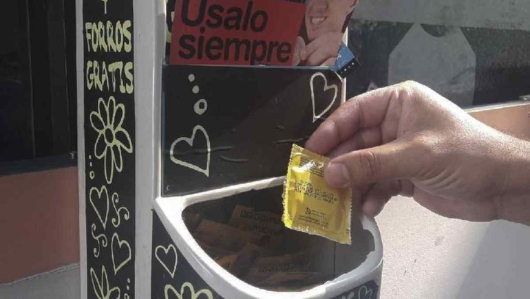 Los preservativos se pueden retirar gratis en los hospitales.