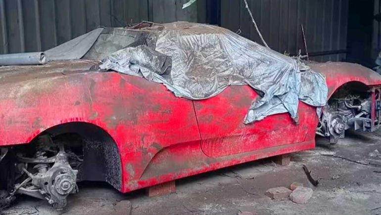 Deplorable: así recibió el youtuber Mechanic PVN la Ferrari F430 que semanas más tarde dejó como nueva.