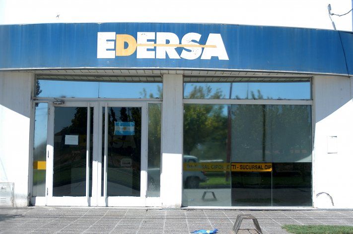 El servicio de Edersa volvió a cortarse en diferentes sectores de la ciudad.