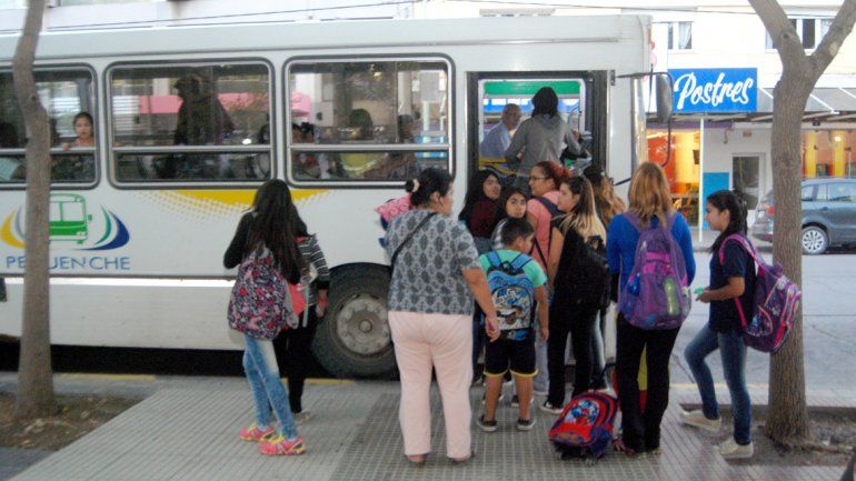 La tarjeta monedero de Pehuenche ya no se podrá utilizar más. Quienes viajen con esa empresa deberán pagar sus pasajes con la SUBE.