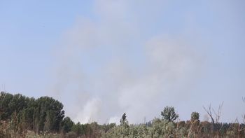 una densa columna de humo penetrante nace en cipolletti e invade neuquen: ¿que paso? una densa columna de humo penetrante nace en cipolletti e invade neuquen: ¿que paso?