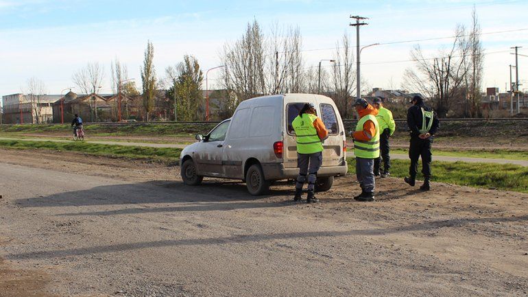 En distintos operativos, se retuvieron 26 autos y 4 motos