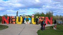 Un domingo de primavera fresca en Neuquén.