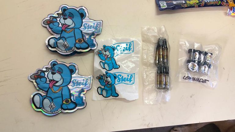 Intentó enviarse caramelos de marihuana desde Estados Unidos a Bariloche y lo atraparon