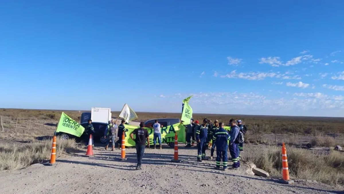 Vaca Muerta Sur: avanza el acuerdo por el trabajo local ¿Cuándo se levanta el bloqueo?