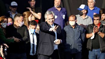 clausuran la cancha donde alberto fernandez hizo un acto clausuran la cancha donde alberto fernandez hizo un acto