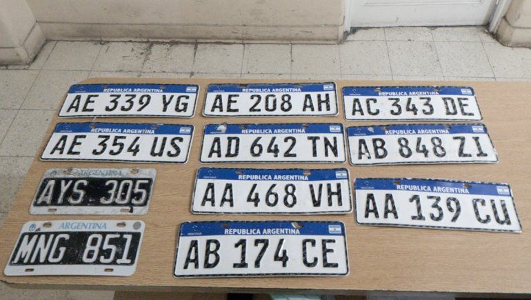 Las intensas lluvias se llevaron varias patentes en Cipolletti