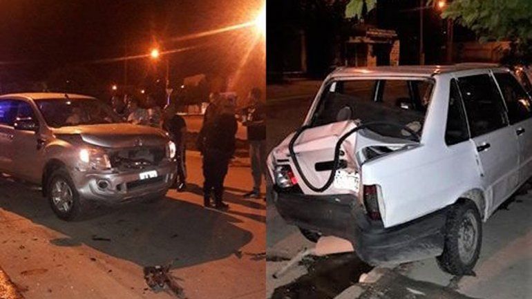 A lo Chano: perdió el control, chocó a dos autos estacionados y lo quisieron linchar 