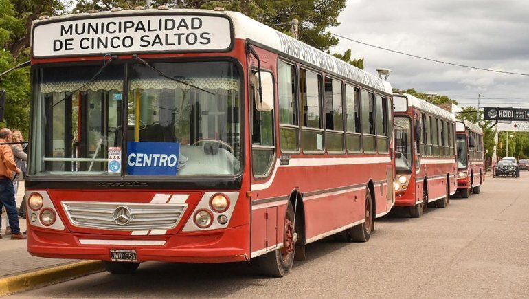 Por seguridad, Cinco Saltos cambiará el recorrido del transporte público los días que juegue Argentina