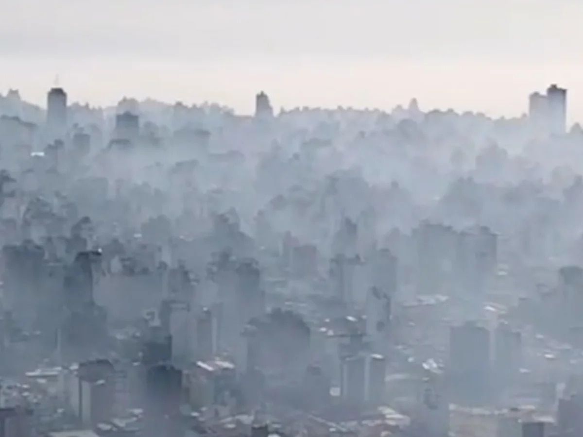 El humo de incendios hace irrespirable el aire en Rosario
