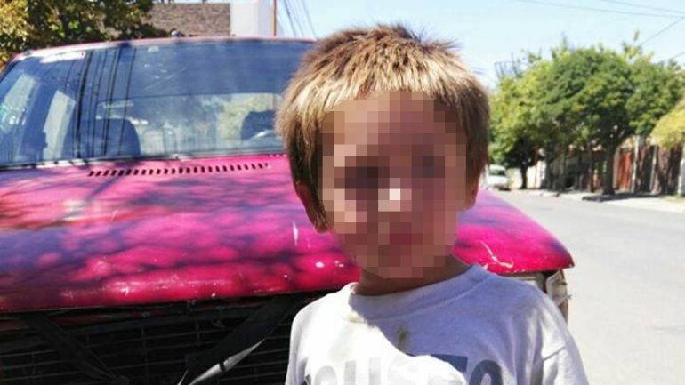 Gitano desalmado salió a robar con su hijo de 4 años y lo abandonó para escaparse