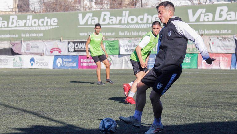 Cipo busca en Bahía una victoria que lo afiance