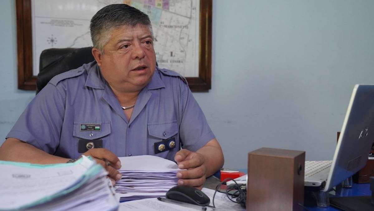 Carlos Bruno, jefe de la Regional V de Policía. Foto: Municipio Cipolletti.