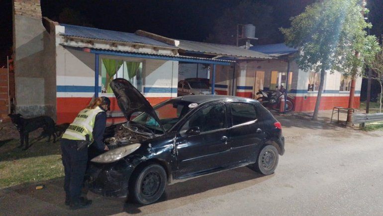 Seguridad vial: secuestraron dos vehículos sobre las rutas 251 y 22