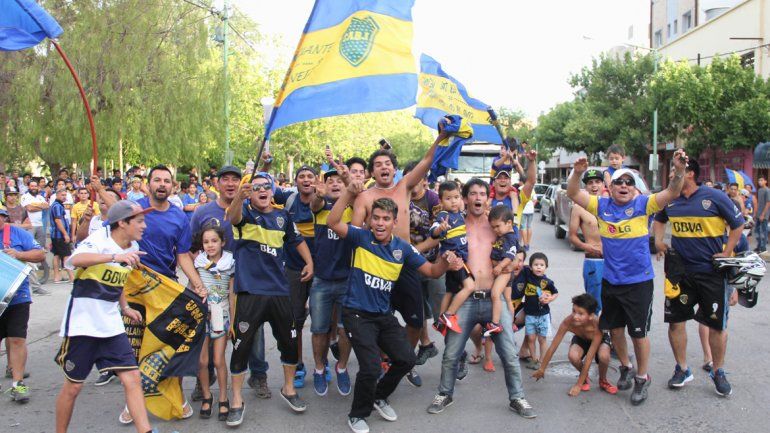 El centro cipoleño se pintó de azul y oro tras el Superclásico&nbsp;