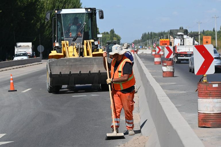 La iniciativa prevé regularizar la obra pública mediante aquellos contratos que aún no fueron finalizados.