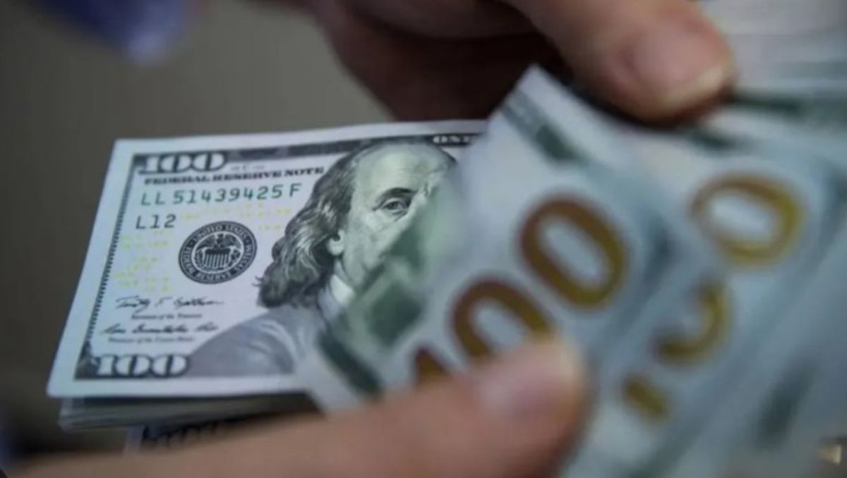 El dólar blue había subido fuertemente entre lunes y martes, pero bajó en las últimas horas.