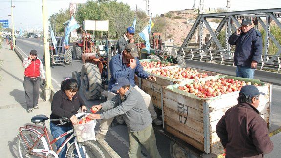 Los chacareros del Alto Valle piden que se cumpla lo acordado.