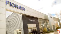 La sucursal de Fiorasi en Cipolletti, un nuevo polo de atracción para el mercado automotor en la zona. 