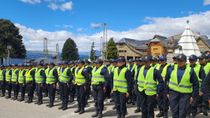 El operativo de seguridad estival contempla la incorporación de 348 agentes policiales, de los cuales 153 cumplirán funciones en Bariloche y El Bolsón.&nbsp;
