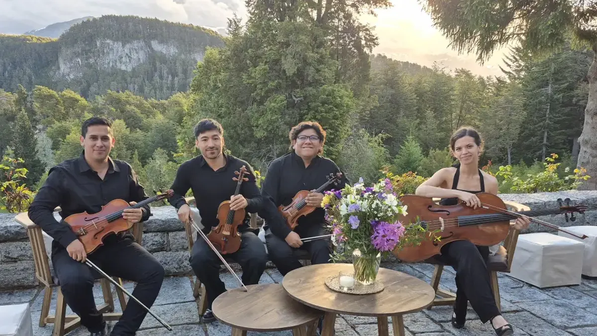 El Cuarteto Confluencias está integrado por Mauricio Aramayo, Lucía Espeche, Aron Vera y Gustavo Castillo.&nbsp;