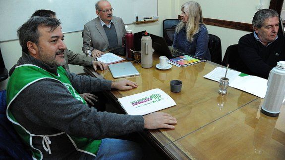ATE y el Gobierno acordaron el anticipo del aumento salarial