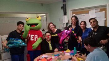 del miedo y los rezos a llevar risas al hospital