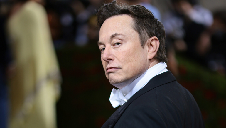 Musk suspendió seis cuentas de periodistas
