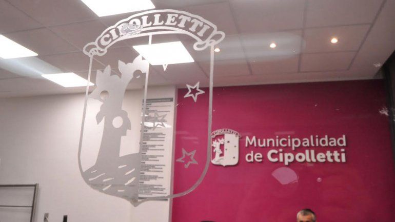El viento dañó las oficinas del sexto piso de la Muni