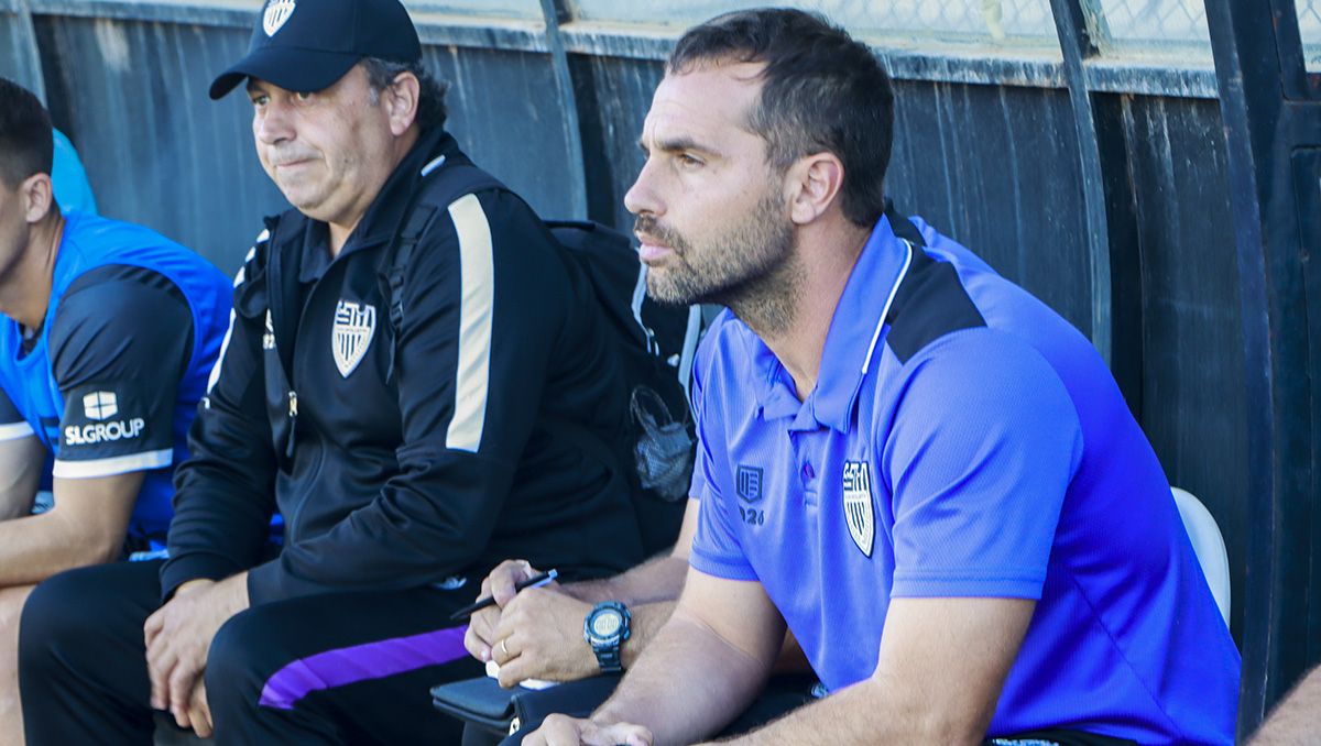 Germán Alecha, técnico de Cipolletti.