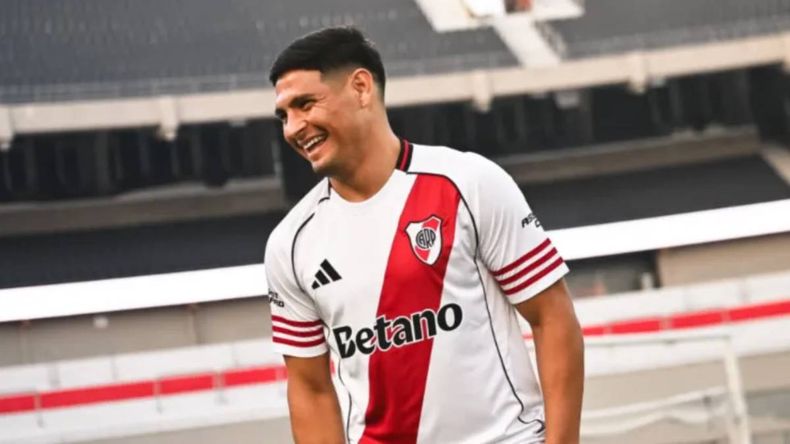 Salas podría ser titular en River.
