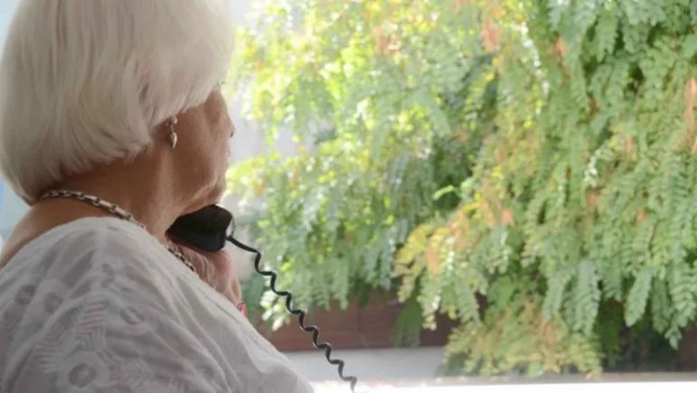 Los delincuentes siguen recurriendo a líneas fijas de teléfono para el cuento del tío.