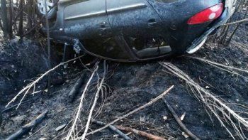 cipoleno se salvo de milagro tras volcar sobre la ruta 151 cipoleno se salvo de milagro tras volcar sobre la ruta 151