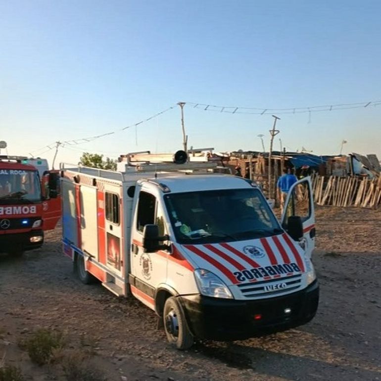 El incendio comenz&oacute; a las 19:30 horas en el barrio Colonia 17 de Octubre.&nbsp;