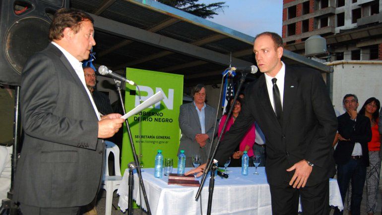 Weretilneck tomó juramento al nuevo Secretario de Energía