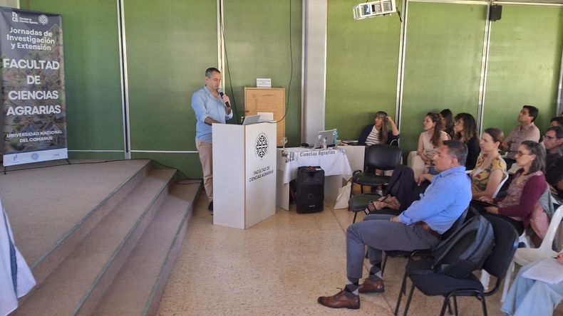 “Con IA simulamos el durazno perfecto para el clima del 2050” – Gerardo Sánchez, INTA San Pedro