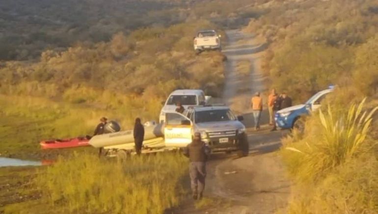 El operativo para rescatar al ahogado en Piedra del Águila