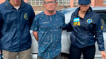 detuvieron al capo profugo de una mafia italiana: cobraba una pension argentina y tenia un dni