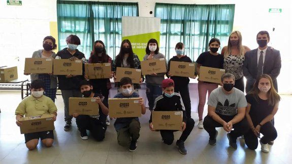 Educación entregó más de 1600 netbooks a estudiantes rionegrinos