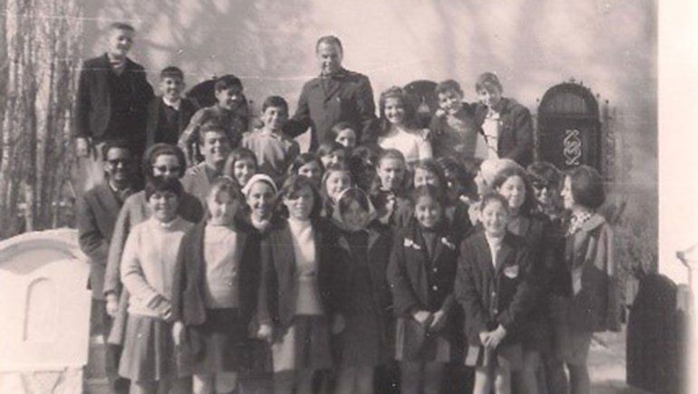 Escuela Parroquial con don Jaime de Nevares.