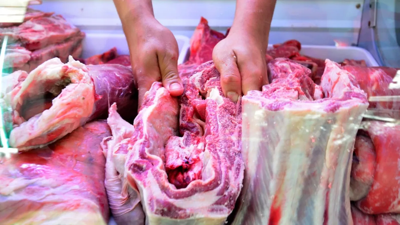 El asado con hueso llega a la Patagonia: ¿Qué implica la nueva medida del Gobierno?