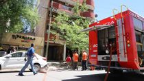 El edificio fue evacuado por completo tras la explosión.