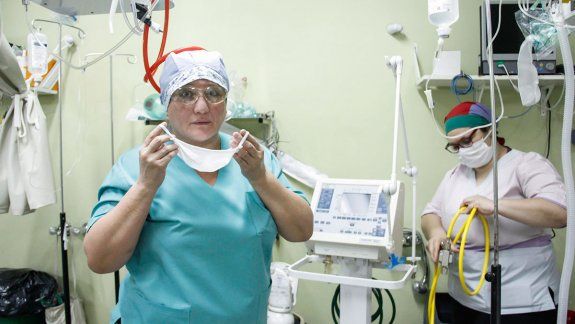 La cantidad de pacientes de Covid continúa bajando