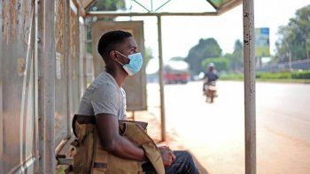 vendian vacunas contra el covid, pero era agua