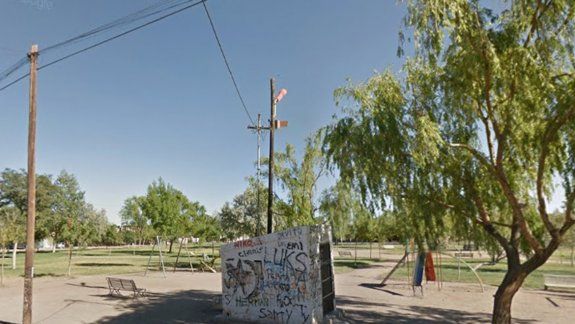 Los detuvieron en una plaza con 35 gramos de marihuana 