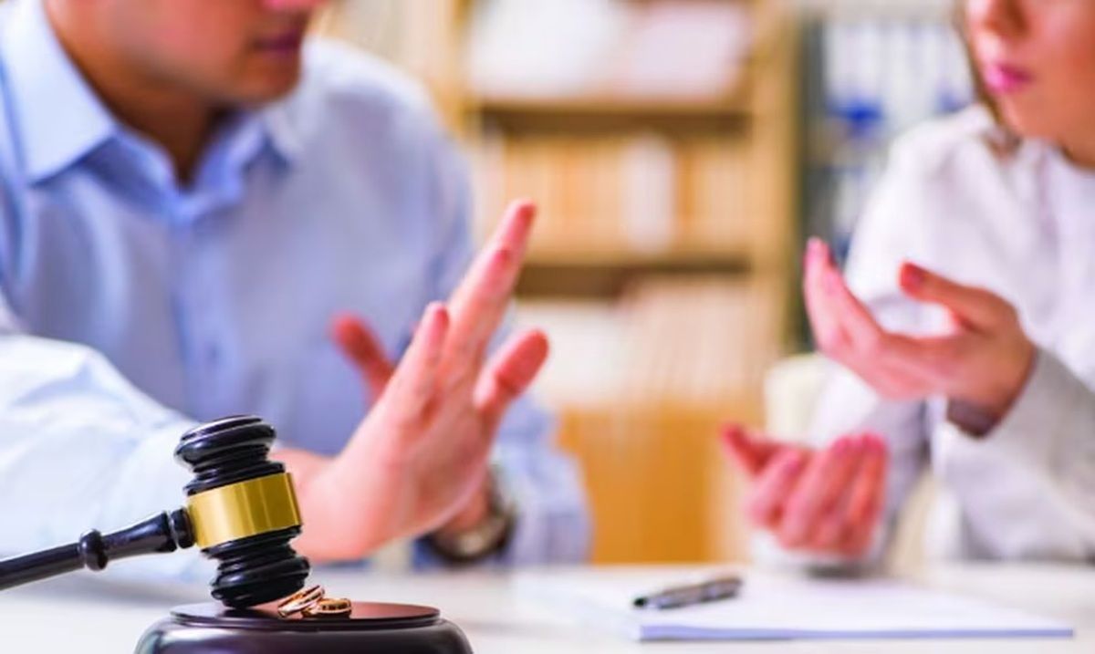 La jueza consideró que los cuestionamientos a la vida privada de la mujer no correspondían al proceso judicial.&nbsp;