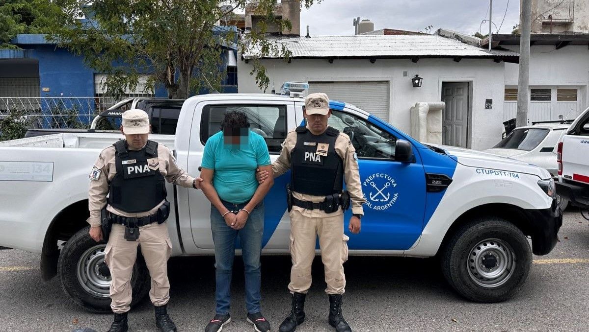 En el operativo narco realizado en Las Grutas, el personal de Prefectura detuvo a un hombre vinculado a una causa por abuso sexual.&nbsp;