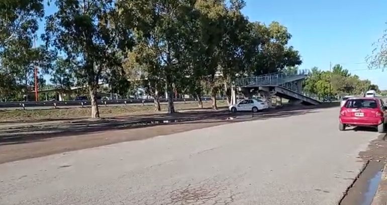 Las mujeres son las víctimas de los motochorros en Viedma. Uno de los robos fue sobre calle Balbín&nbsp;