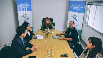 La propuesta consiste en incrementos para el bimestre octubre-noviembre y sumas fijas.